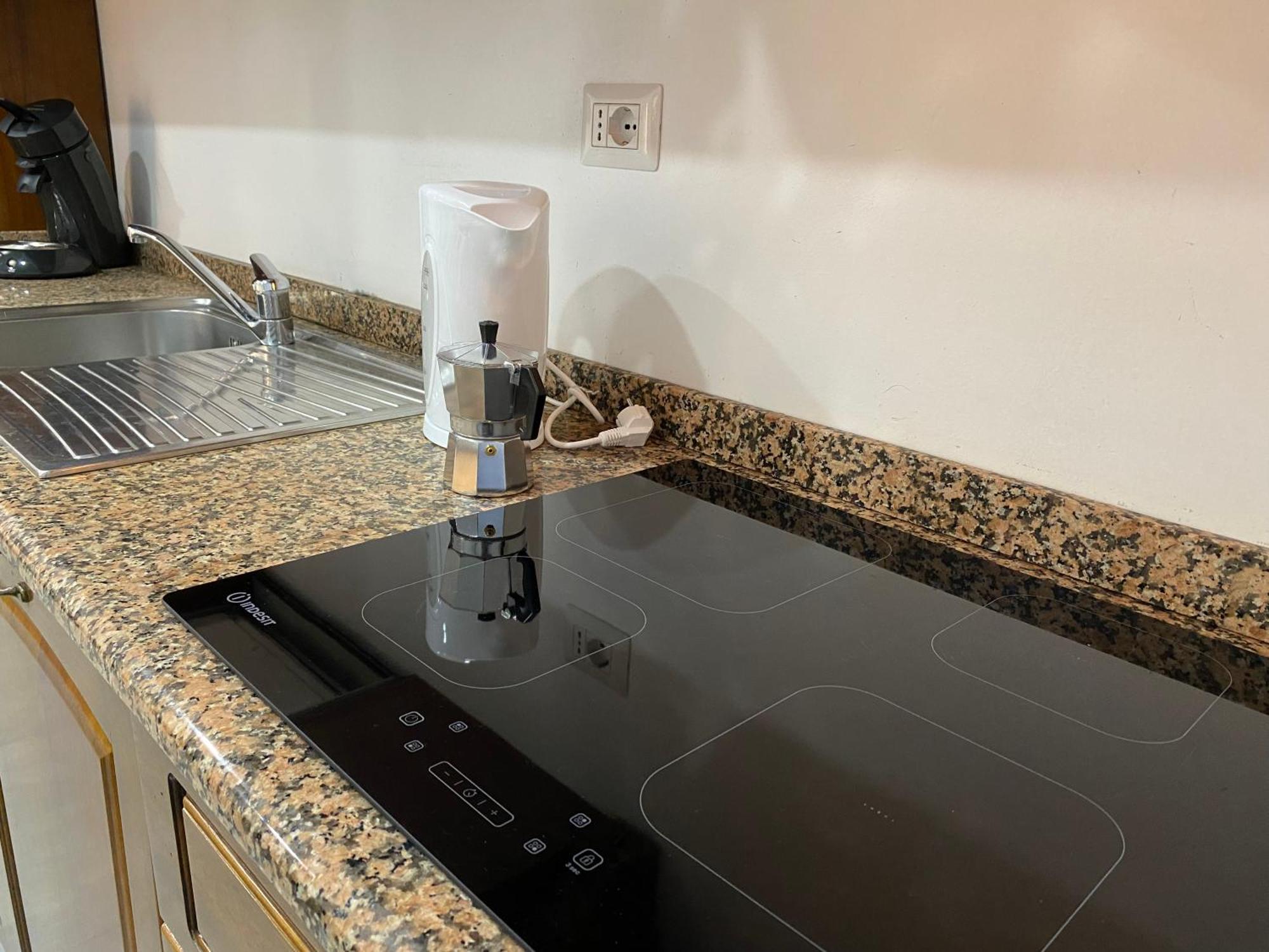 Niguarda / Bicocca Apartment Милано Екстериор снимка